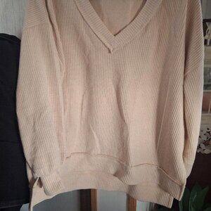 WOMENS SIMPLY SOUTHERN V-NECK SWEATSHIRT - CREAM COLORED SIZE MEDIUM OVERSIZED